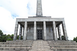 Niederösterreich 3D - Bratislava - Relieftür des Slavín-Mausoleums