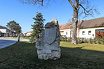 Niederösterreich 3D - Schwadorf - Gedenkstein Markterhebung